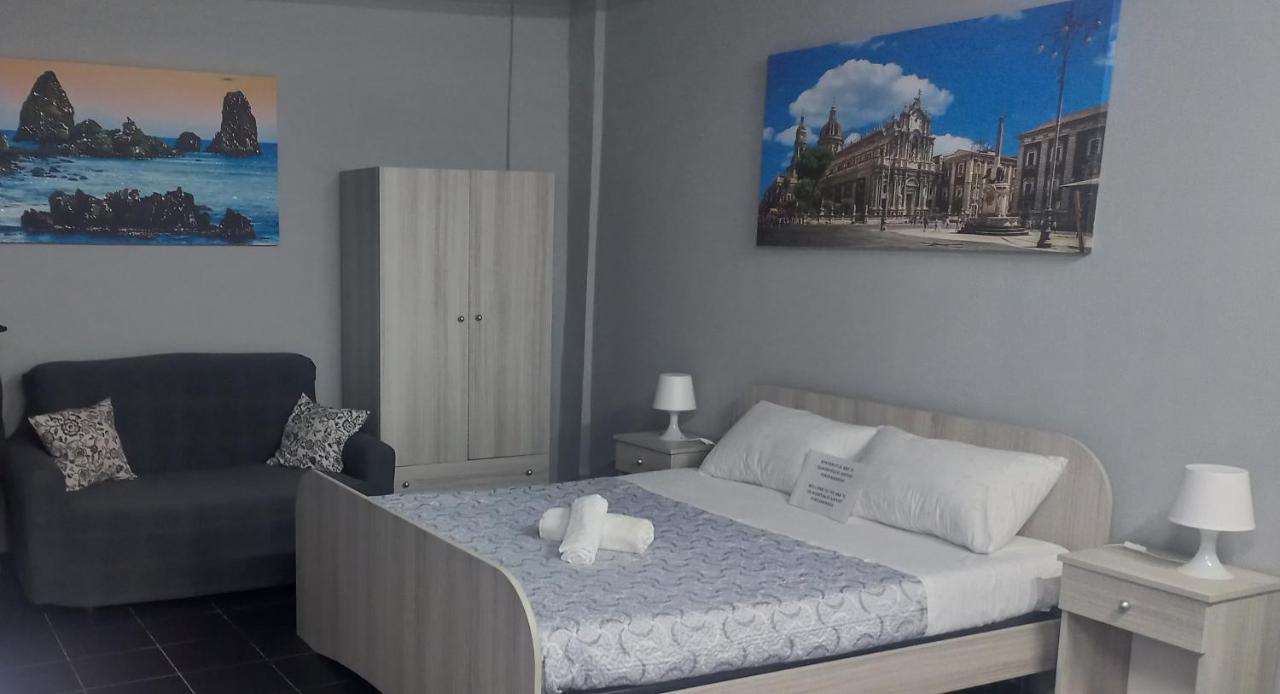 House Il Quadrifoglio Airport Fontanarossa Bed & Breakfast Catania Bagian luar foto