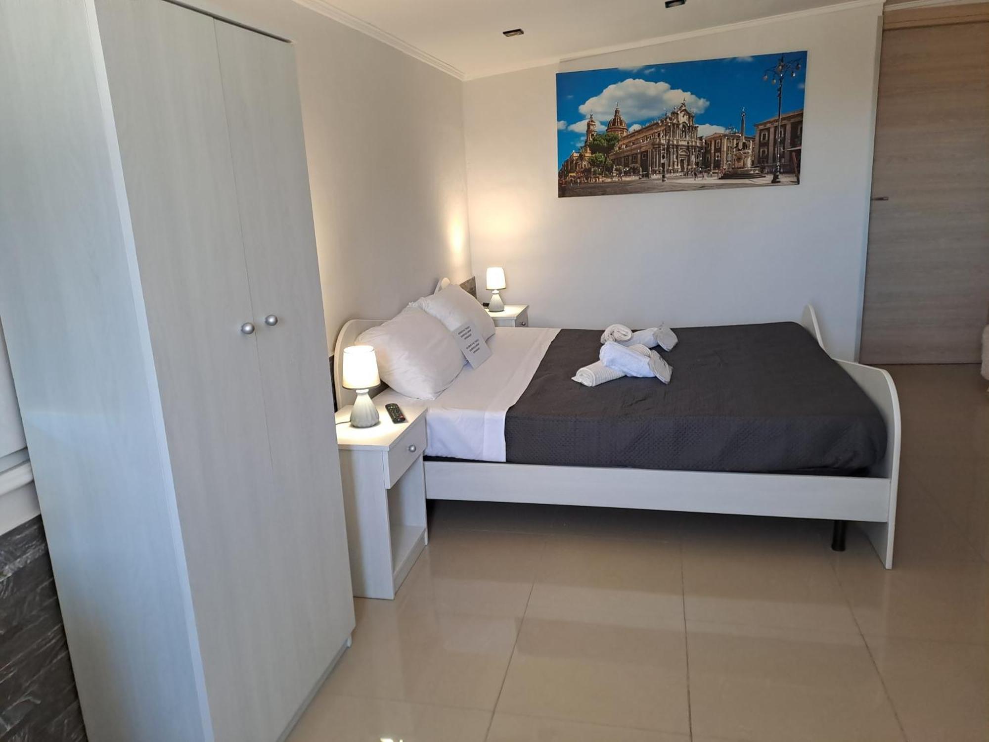 House Il Quadrifoglio Airport Fontanarossa Bed & Breakfast Catania Bagian luar foto